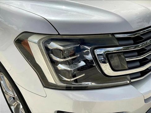 Used 2019 Ford Expedition Max Limited w/ Equipment Group 302A RWD image 27