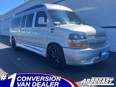 Used 2018 Chevrolet Express 2500 Extended w/ Enhanced Convenience Package