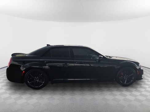 Used 2023 Chrysler 300 C RWD image 9