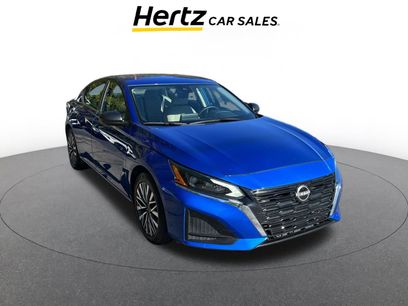 Used 2025 Nissan Altima 2.5 SV