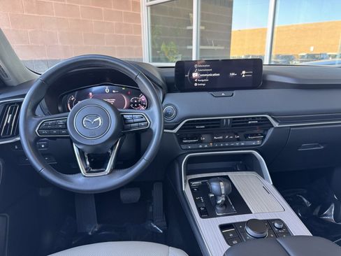 Used 2024 MAZDA CX-90 Plug-In Hybrid w/ Premium Pkg image 16
