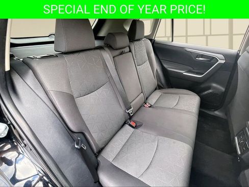 Used 2024 Toyota RAV4 XLE image 25