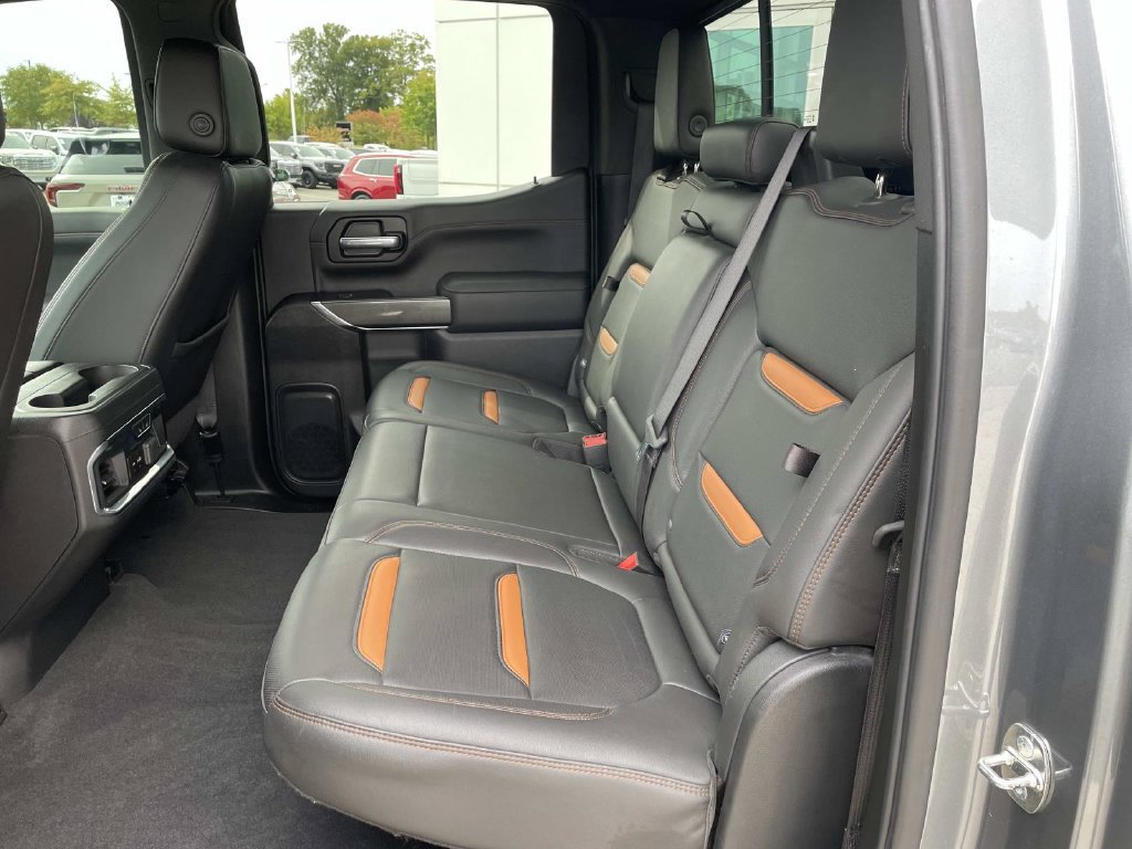 Used 2020 GMC Sierra 1500 AT4 w/ AT4 Premium Package AWD/4WD image 12