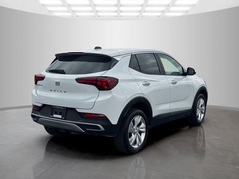 Used 2025 Buick Encore GX Preferred AWD/4WD image 7