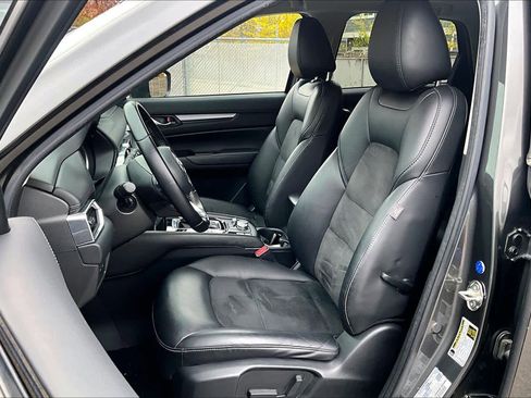 Used 2020 MAZDA CX-5 Touring image 7