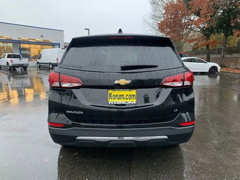 Used 2023 Chevrolet Equinox LT image 4