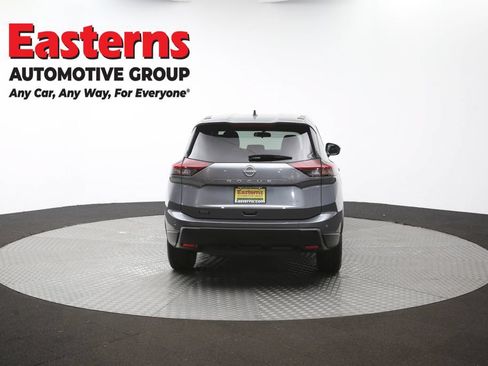 Used 2024 Nissan Rogue S AWD/4WD image 37