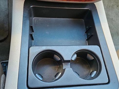 Used 2011 Chevrolet Tahoe LT w/ Texas Edition image 12