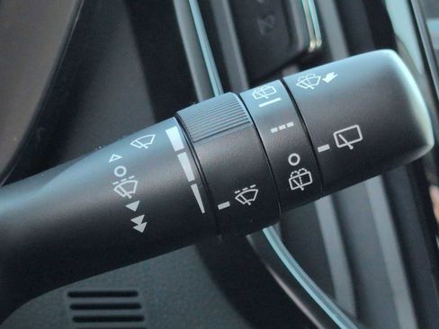 New 2026 Subaru Ascent Limited Bronze image 25