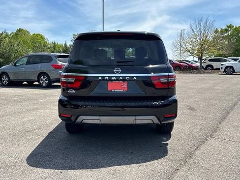 Certified 2024 Nissan Armada SV image 6