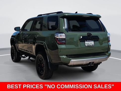 Used 2022 Toyota 4Runner TRD Off-Road Premium w/ TRD Black Wheel Package (TMS) AWD/4WD image 5