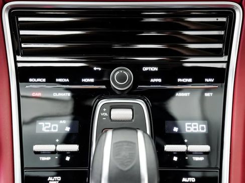 Certified 2023 Porsche Panamera 4 Platinum Edition AWD/4WD image 20