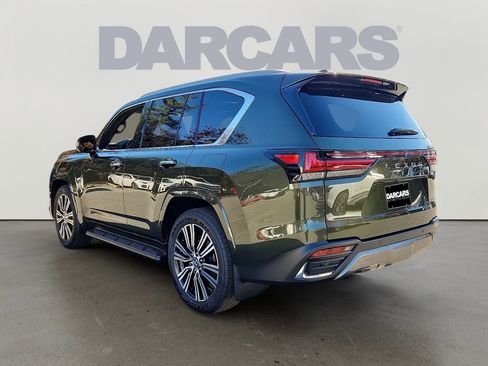 New 2025 Lexus LX 600 4WD w/ Luxury Package image 3