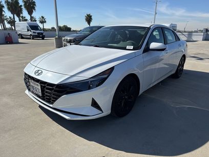 Used 2022 Hyundai Elantra SEL w/ Cargo Package