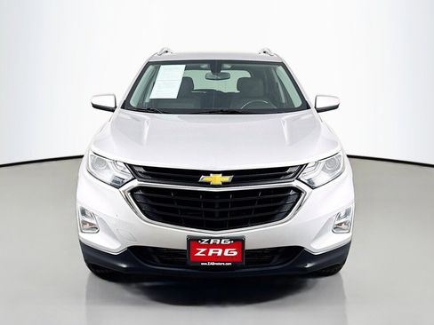 Used 2018 Chevrolet Equinox LT w/ Sun & Infotainment Package image 8