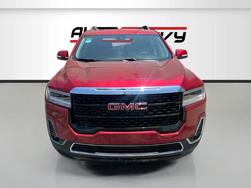 Used 2023 GMC Acadia SLT AWD/4WD image 2