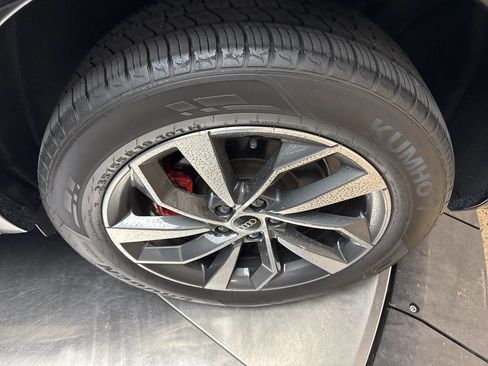 Used 2023 Audi Q5 2.0T Premium Plus w/ Premium Plus Package image 37