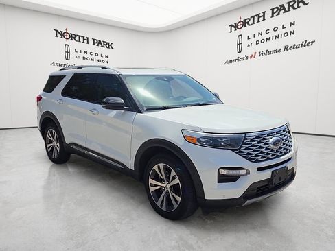 Used 2020 Ford Explorer Platinum w/ Premium Technology Package AWD/4WD image 7