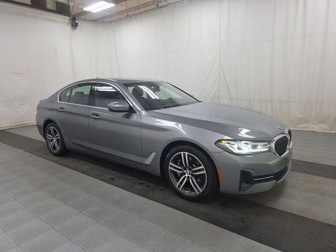 Used 2023 BMW 530i xDrive w/ Premium Package AWD/4WD image 3