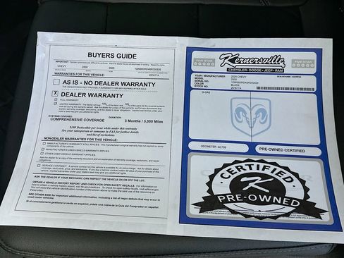Used 2025 Chevrolet Suburban Z71 w/ Comfort Package AWD/4WD image 37