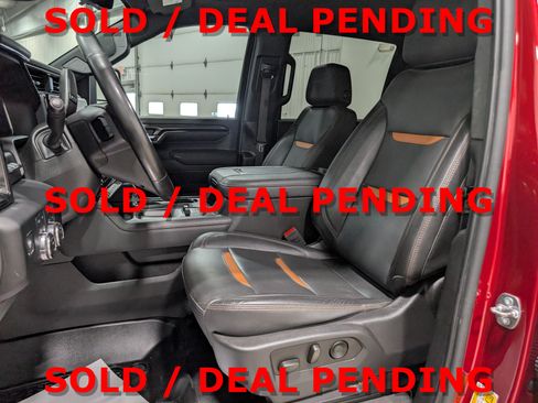 Used 2024 GMC Sierra 2500 AT4 w/ Technology Package AWD/4WD image 16