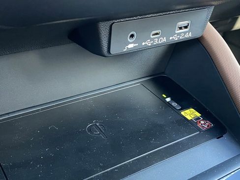 New 2025 Subaru Forester Touring image 18