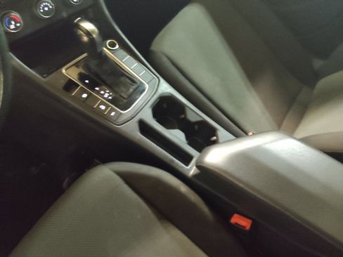 Used 2019 Volkswagen Jetta S FWD image 26