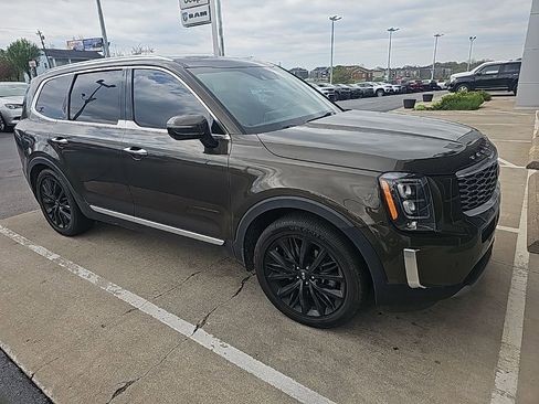 Used 2021 Kia Telluride SX w/ Towing Package image 6