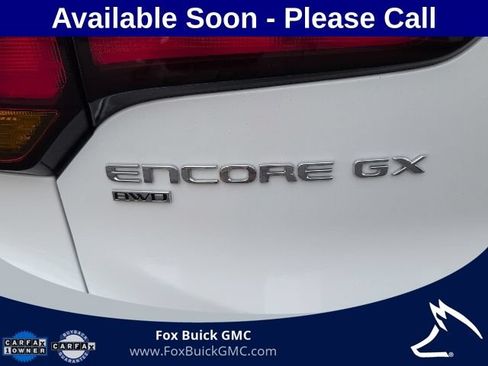 Certified 2024 Buick Encore GX Preferred w/ Comfort Package AWD/4WD image 5