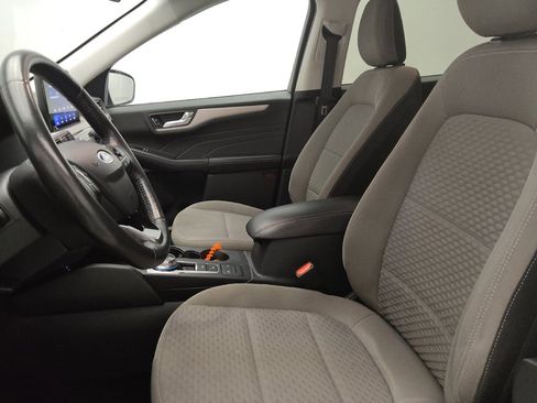 Used 2021 Ford Escape SE w/ SE Sport Appearance Package FWD image 17