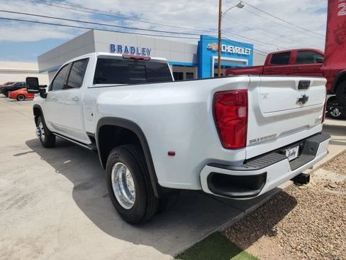 New 2026 Chevrolet Silverado 3500 High Country w/ High Country Premium Package AWD/4WD image 6