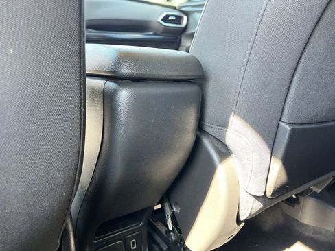 Certified 2022 Chevrolet TrailBlazer LT w/ Convenience Package image 22