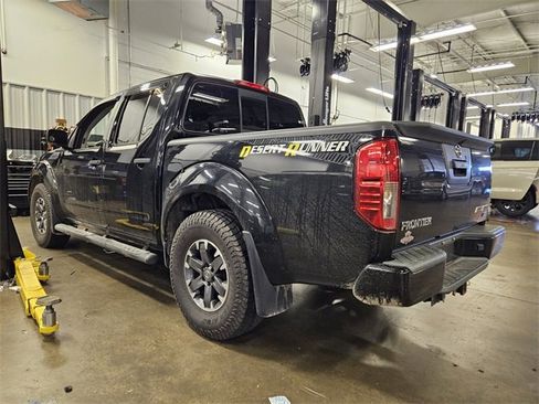 Used 2019 Nissan Frontier Desert Runner image 4