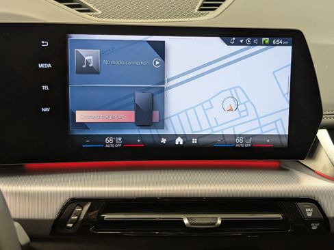 Used 2025 BMW X1 xDrive28i w/ Technology Package image 24