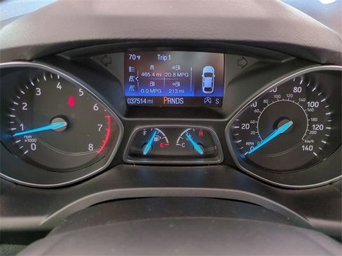 Used 2019 Ford Escape Titanium image 35