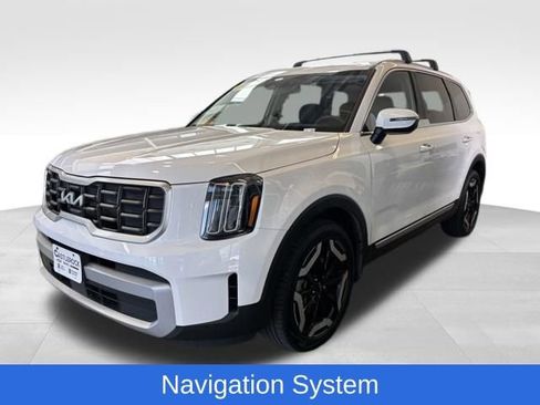 Used 2024 Kia Telluride S w/ S Sunroof Package AWD/4WD image 1