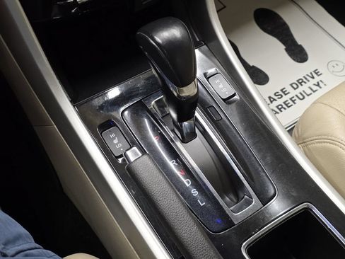 Used 2016 Honda Accord EX-L image 38