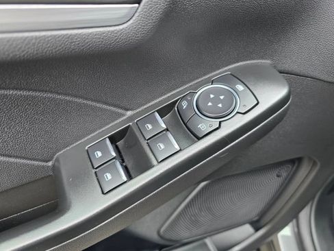 Used 2025 Ford Escape Platinum AWD/4WD image 19