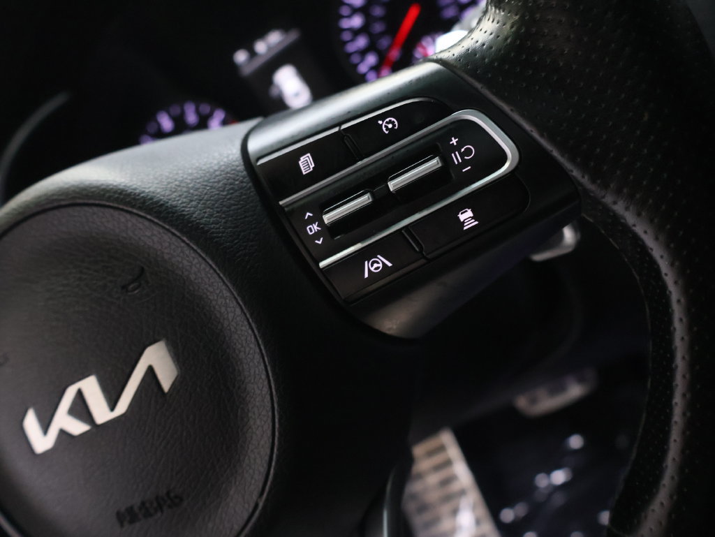 Used 2022 Kia Stinger GT1 RWD image 20