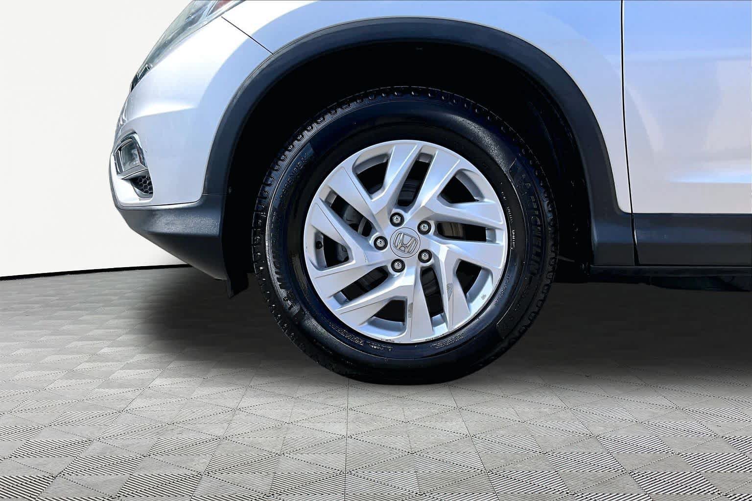 Used 2015 Honda CR-V EX-L image 10