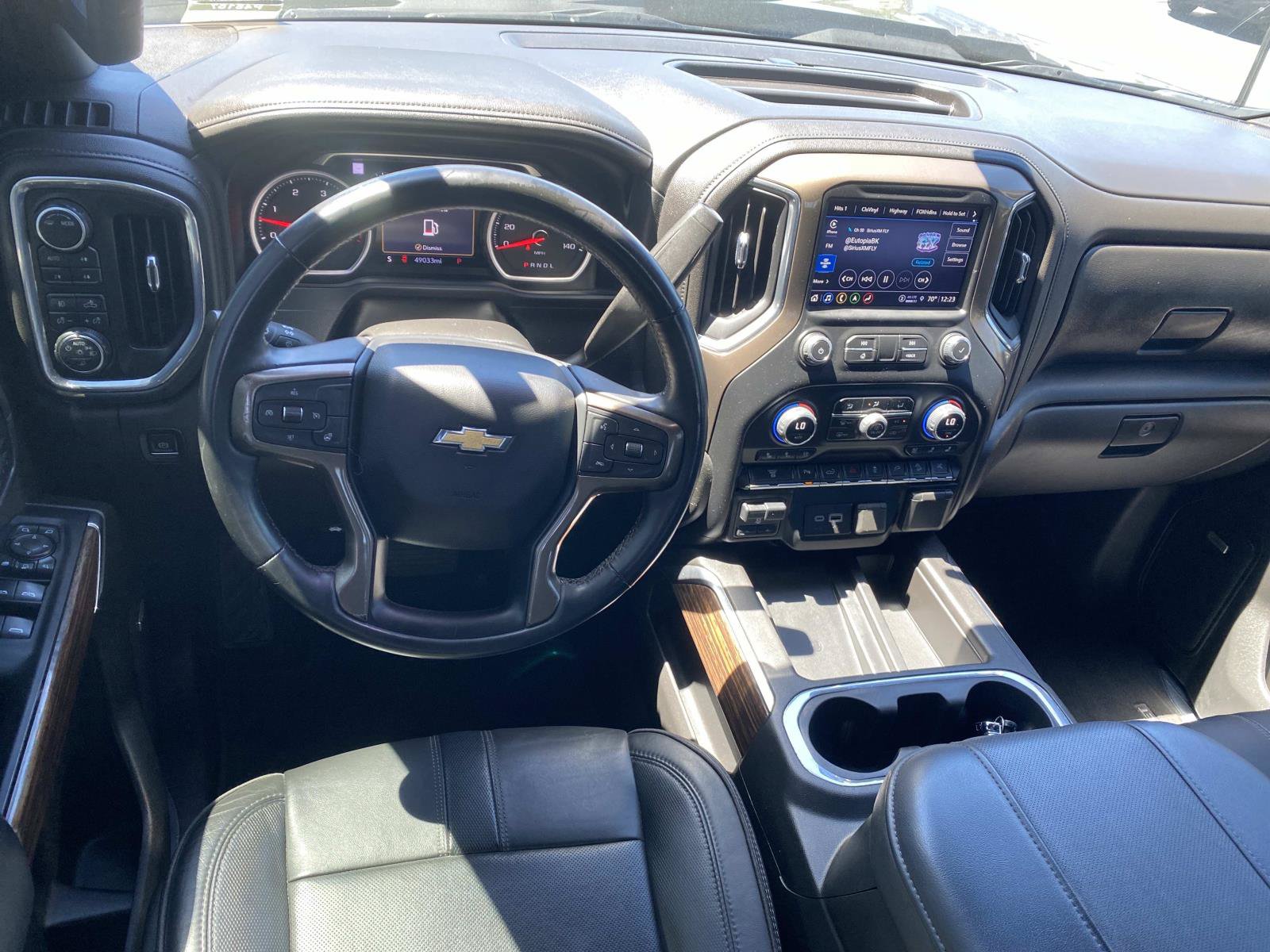Used 2023 Chevrolet Silverado 3500 High Country AWD/4WD image 15