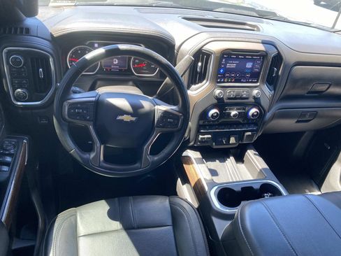 Used 2023 Chevrolet Silverado 3500 High Country AWD/4WD image 15