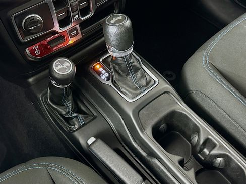 Used 2023 Jeep Wrangler Rubicon w/ Cold Weather Group image 24