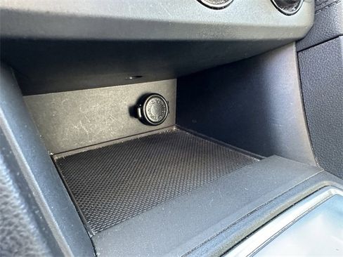 Used 2018 Subaru Crosstrek 2.0i Premium w/ Moonroof Package image 26