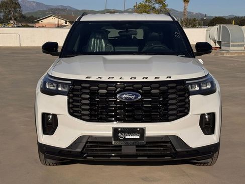 New 2026 Ford Explorer ST-Line image 6