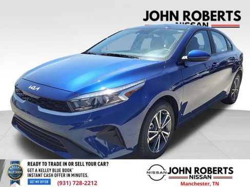 Used 2023 Kia Forte LXS image 9