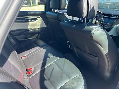 Used 2014 Cadillac XTS Platinum AWD/4WD image 12