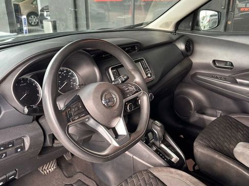 Used 2021 Nissan Kicks S FWD image 9
