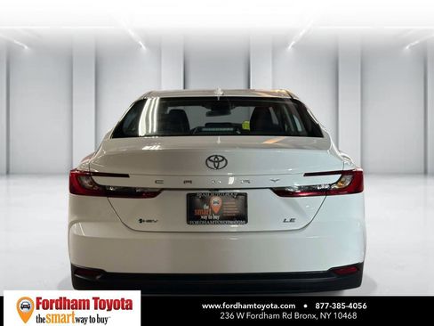 Certified 2025 Toyota Camry LE FWD image 5