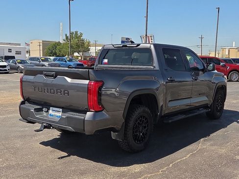Used 2025 Toyota Tundra SR5 w/ SR5 Premium Package AWD/4WD image 5